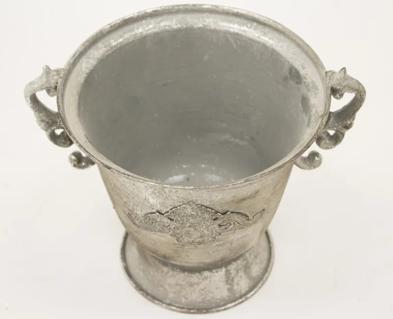 Antique fém váza koptatott ezüst szürke fogantyús 18,5x23x18,5cm