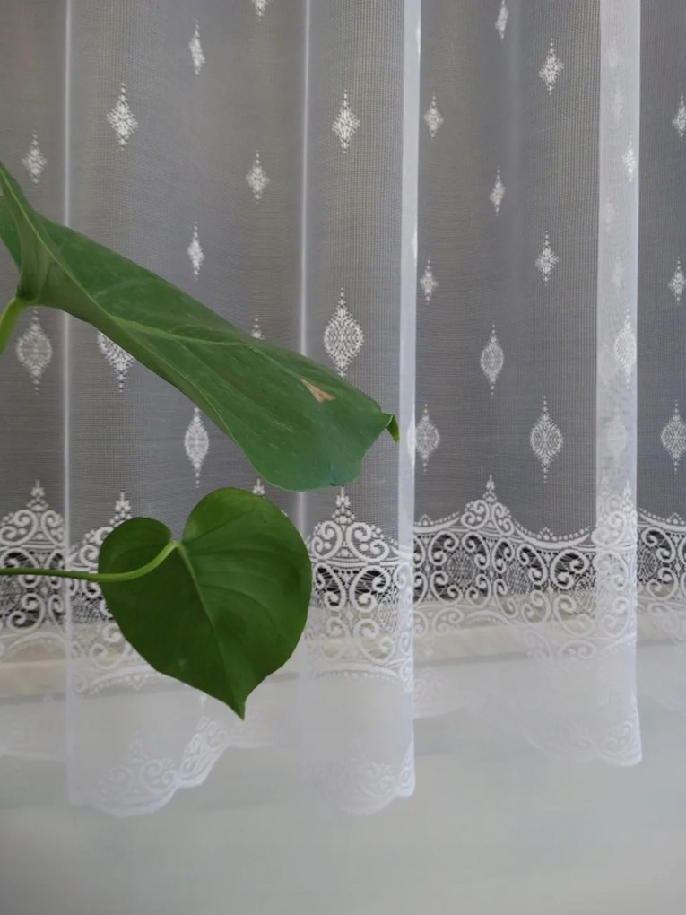 Mg Függöny 34556 Fehér 400x160cm készre varrva Bt M