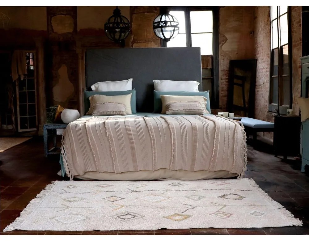 Bézs mosható kézi szövésű pamut szőnyeg 140x200 cm Kaarol Earth – Lorena Canals