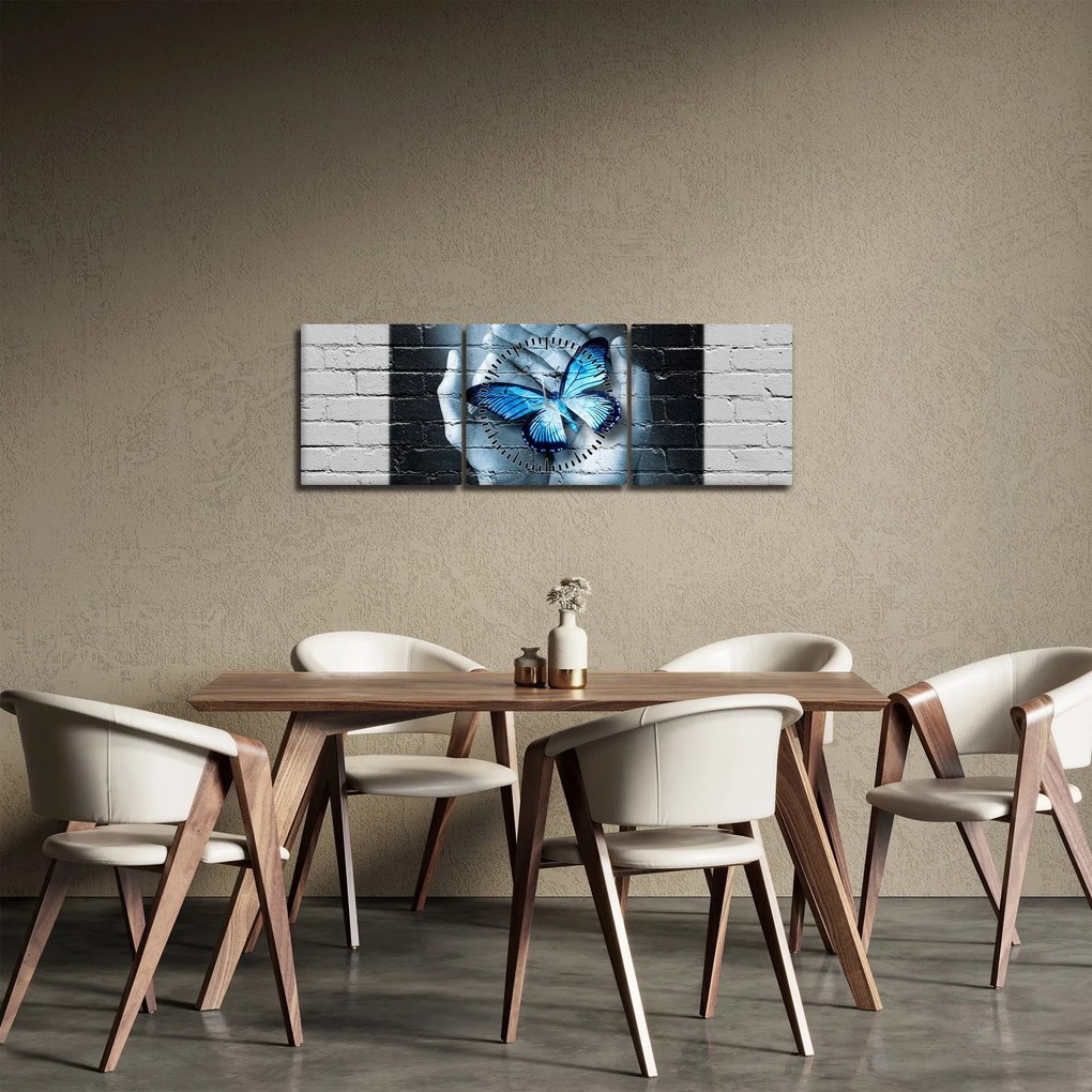 A pillangó képe a falon (órával) (90x30 cm)