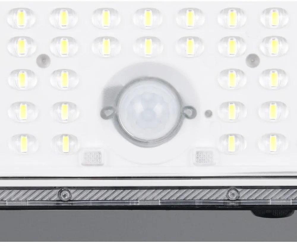 Napelemes LED fali kültéri lámpa időzítő funkcióval (magasság 19 cm) Acora – Reality