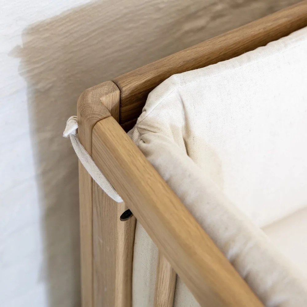 Natúr színű tölgyfa babaágy állítható magassággal 60x120 cm Forrest – Vipack