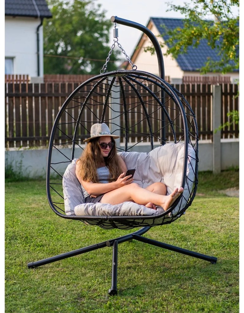 Happy Green Villa Big függő rattan szék, 120 x 110x 200 cm