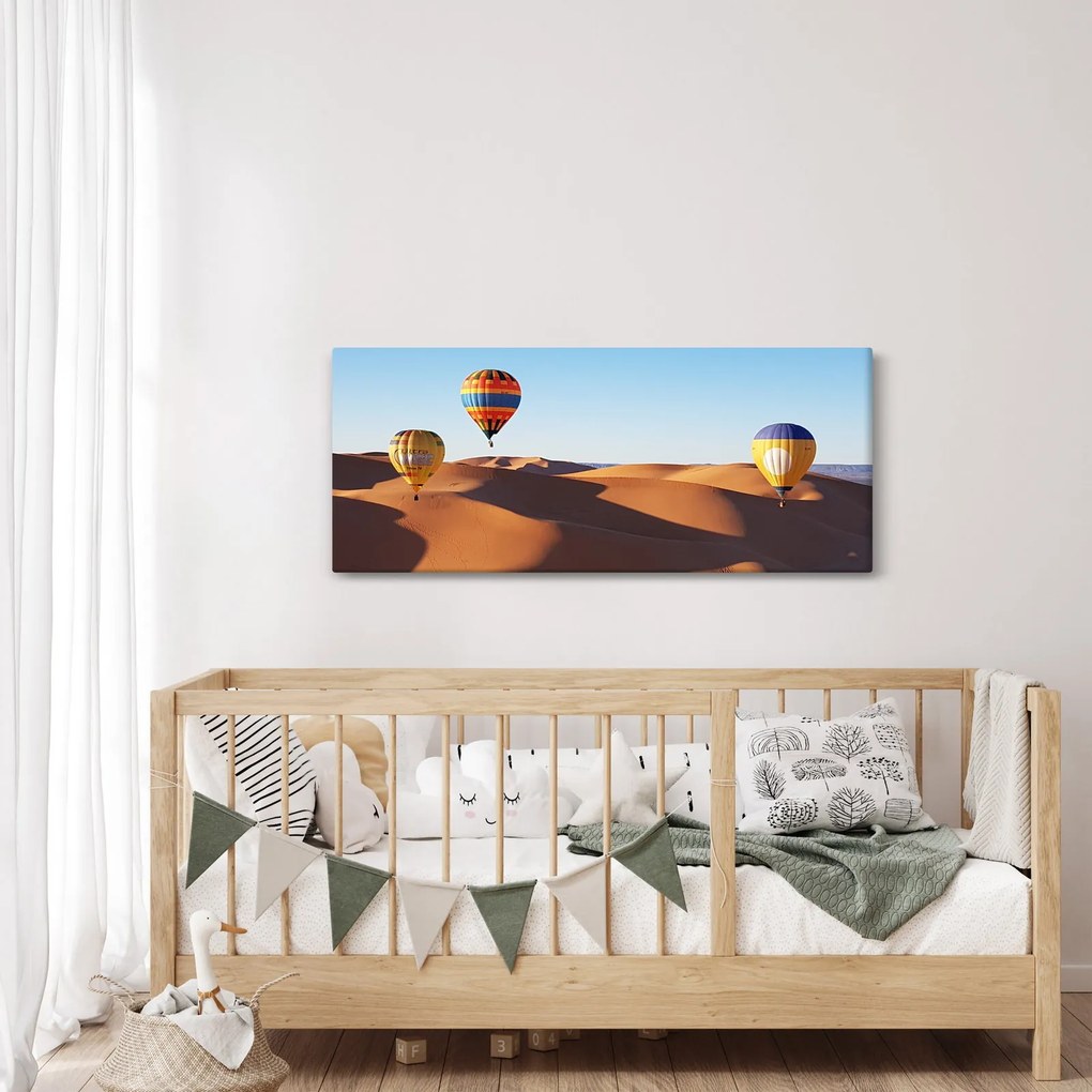 Kép - Repülő léggömbök a pusztában (120x50 cm)