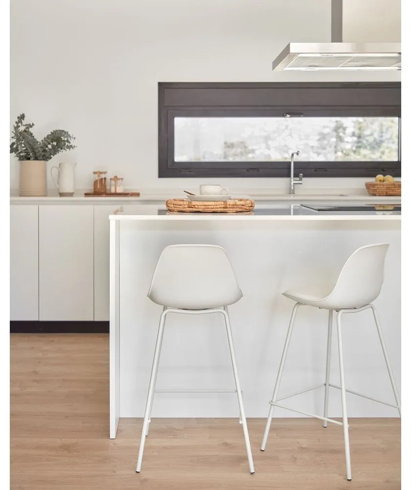 Fehér bárszék (ülésmagasság 65 cm) Brighter – Kave Home