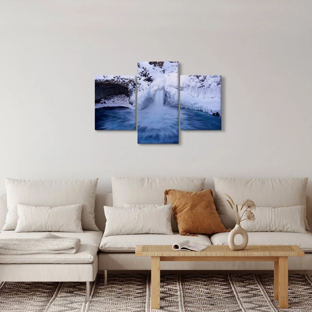 Vízesés képe télen (90x60 cm)