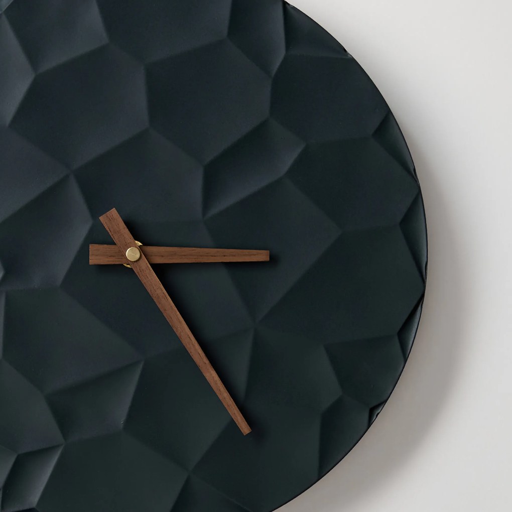 ODLITO Beton falióra Holdkráter – grafit (fekete) – 30 cm – barna mutatók