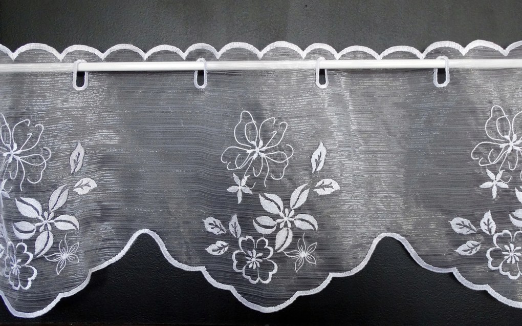 Mg Irigység Blomster Organtin fehér hímzés 130x30cm K