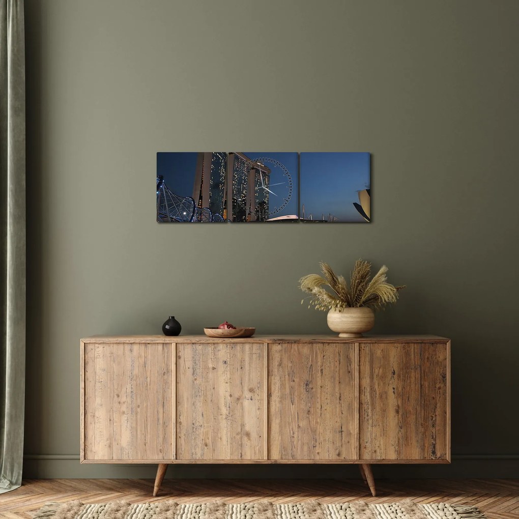 Modern metropolisz képe (órával) (90x30 cm)