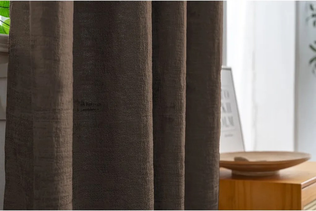 Sötétítő függöny LOOM VELVET 140x250 cm, barna Felfüggesztés: Fém gyűrűk