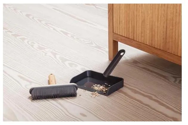 Seprű és lapát szett - Eva Solo