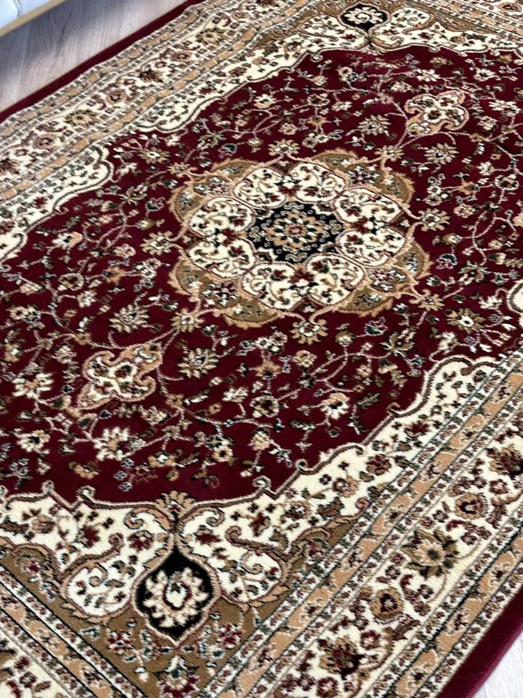 Aristocrat 3959 klasszikus mintájú piros szőnyeg 240x330 cm