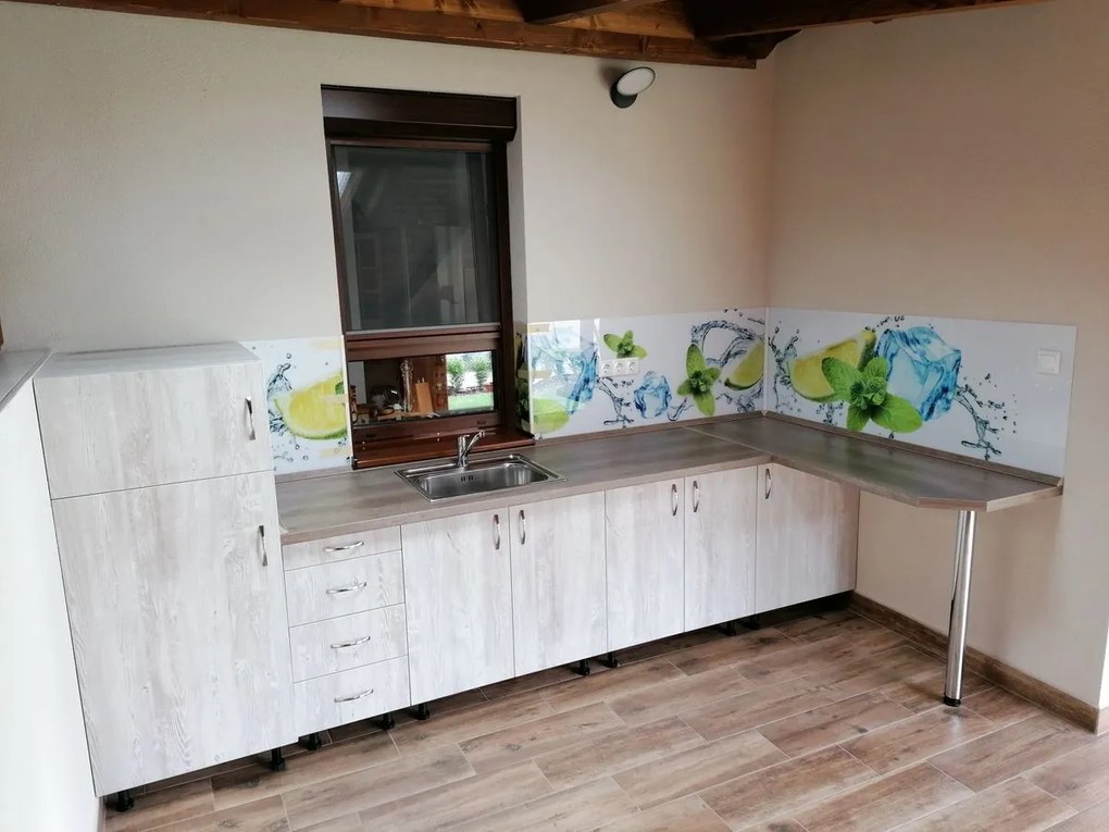 Wallplex falburkoló konyhapanel Lime és jég (Méret: Kicsi 60x120)