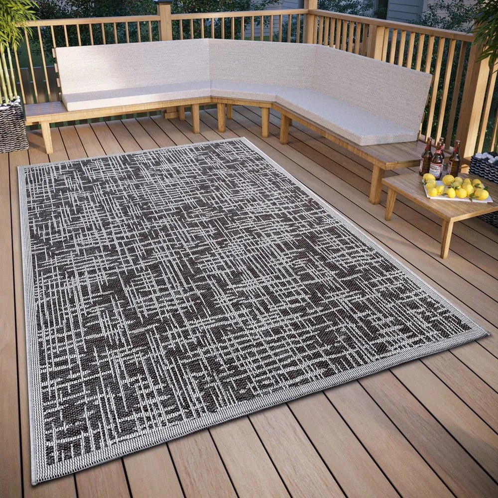 Sötétszürke kültéri szőnyeg 63x120 cm Clyde Telu – Hanse Home
