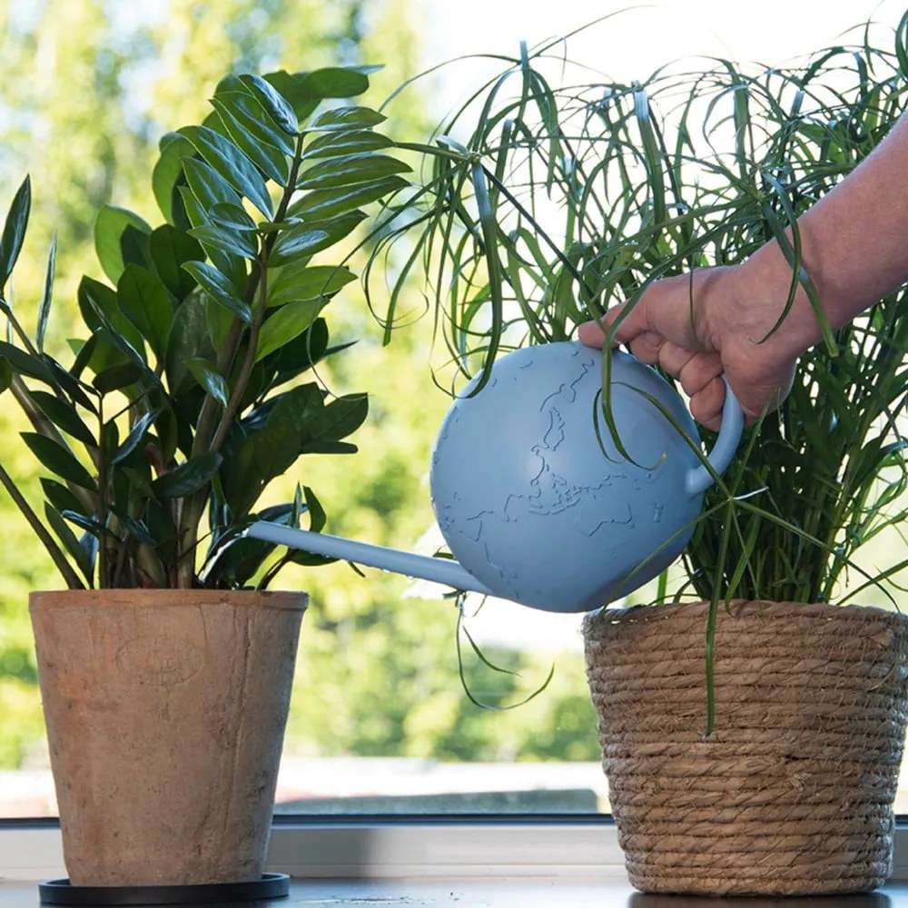 Globus kék öntözőkanna, 1,5 l - Esschert Design