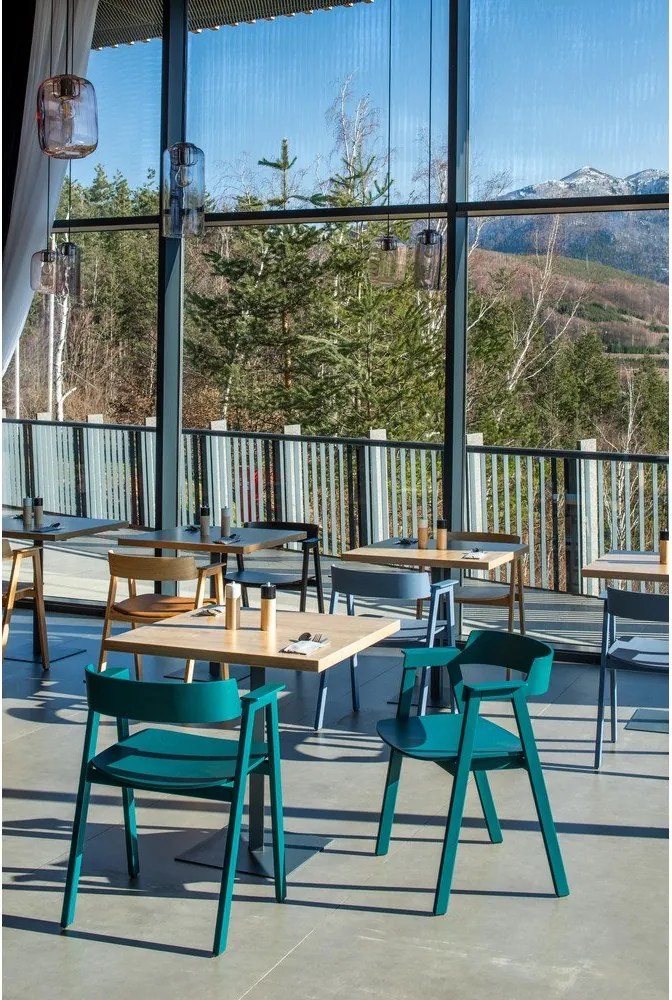 Petróleum színű tölgyfa karfás étkezőszék Flip – Gazzda