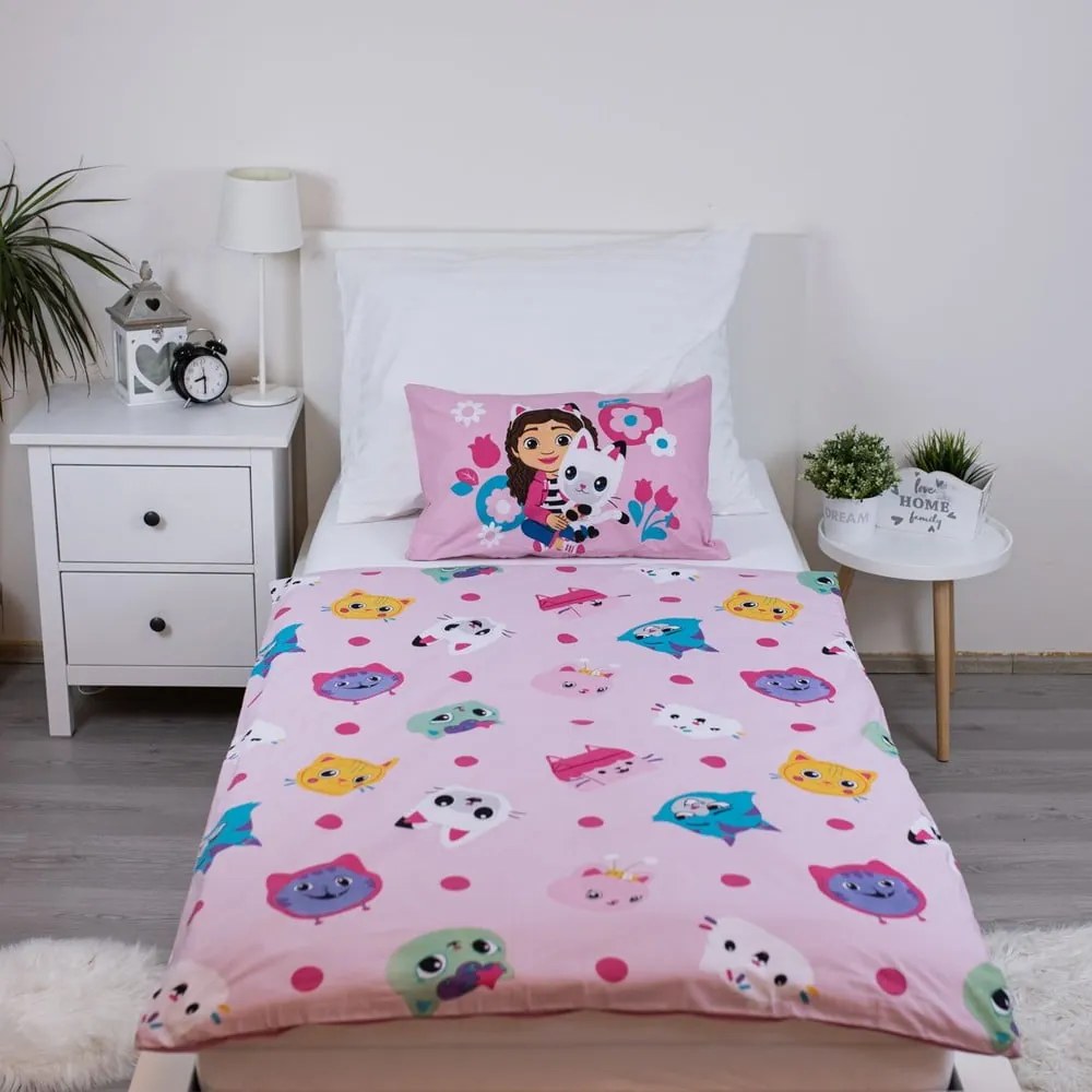 Rózsaszín pamut gyerek ágyneműhuzat babaágyhoz 100x135 cm Gabby's Dollhouse – Jerry Fabrics