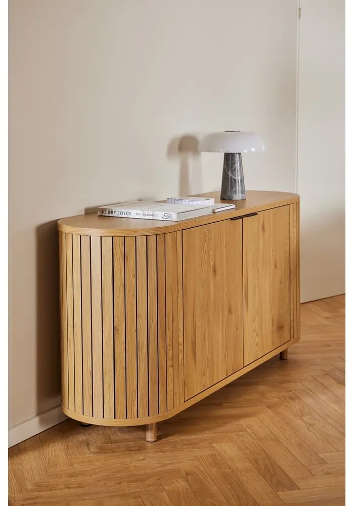 Natúr színű komód tölgyfa dekorral 160x80x45 cm Colima – Actona