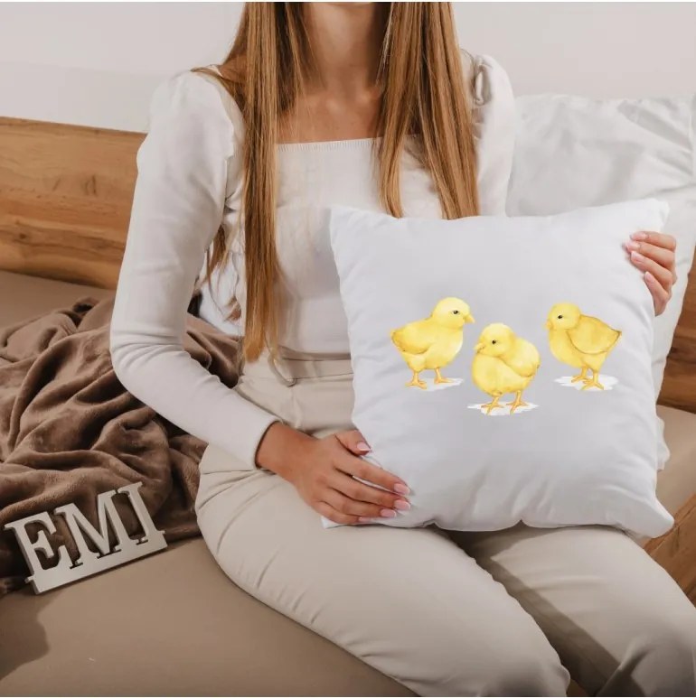 EMI Chicky díszpárna 40x40 cm