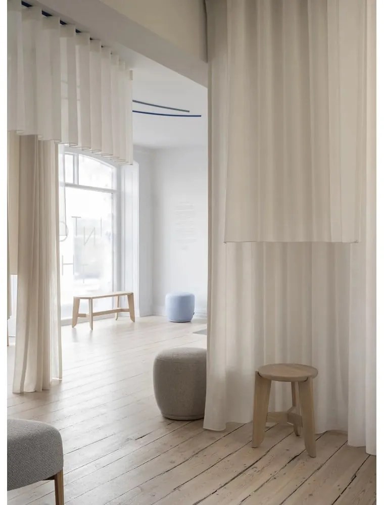 Bézs buklé kanapé 137,5 cm KUON – Blomus