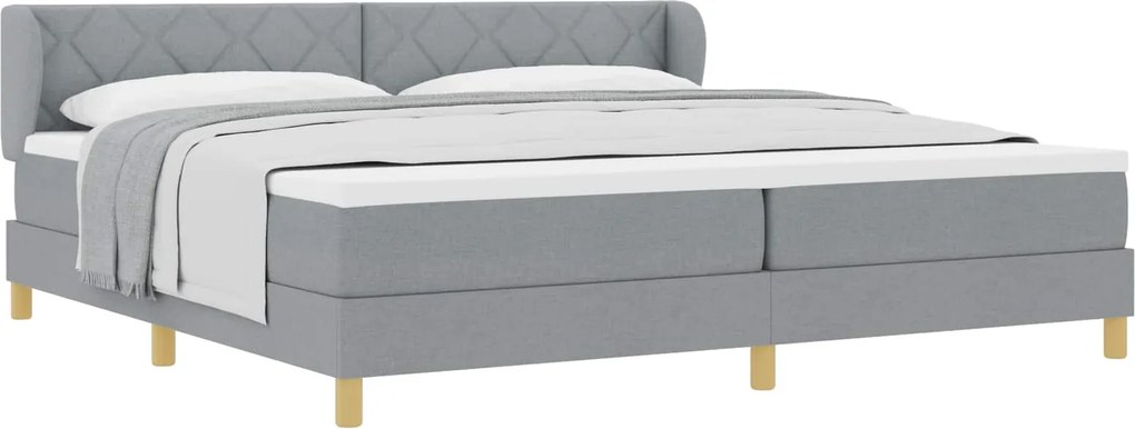 vidaXL Boxrugós ágy matracmal Világosszürke 200 x 200 cm szövet