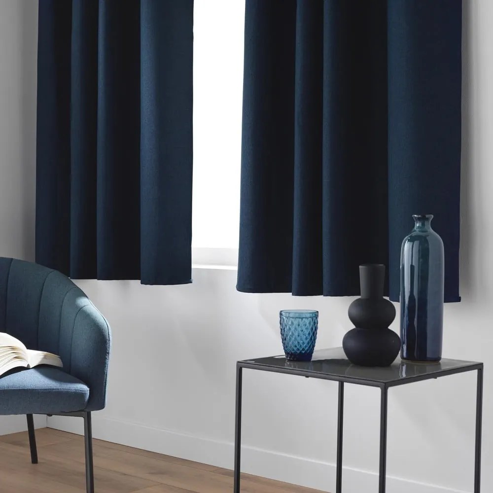 Sötétkék sötétítő függöny 140x180 cm Crepuscule – douceur d'intérieur