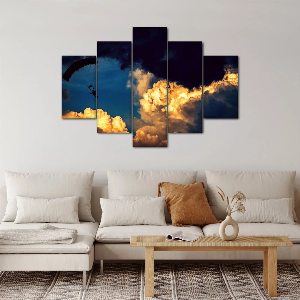 Ejtőernyős a felhőkben képe (150x105 cm)