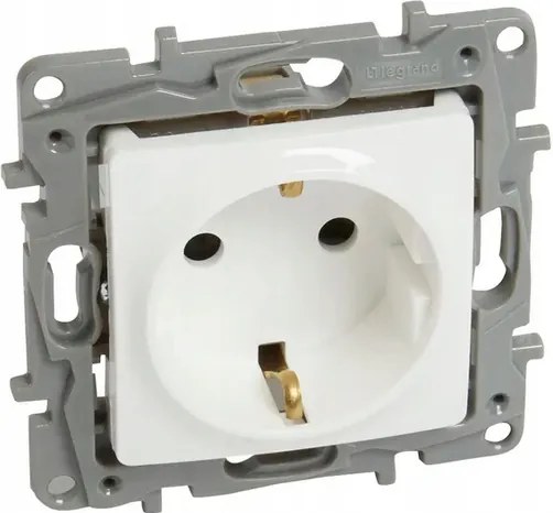 Egy Aljzat Niloe Schuko Z/u White 764529 Legrand