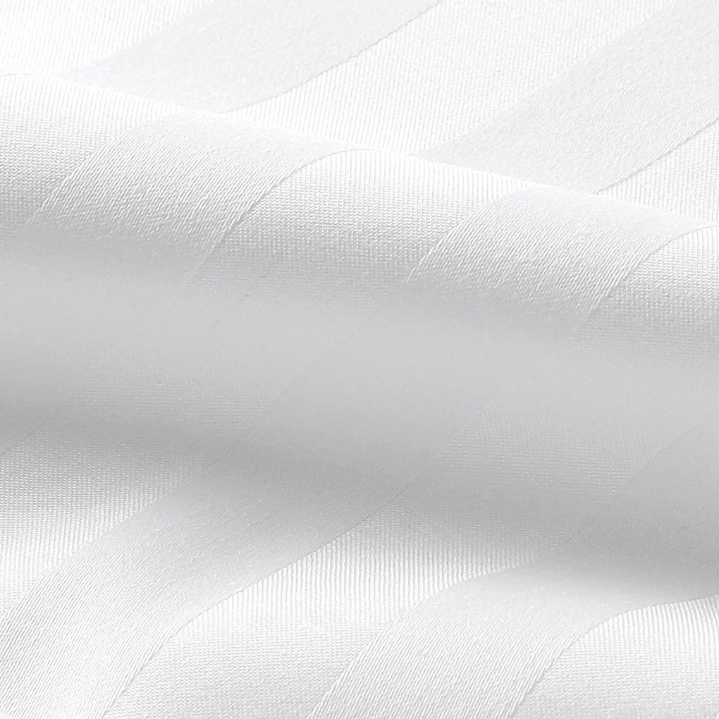 Goldea ünnepi damaszt szögletes terítő - fehér szatén csíkos 120 x 120 cm