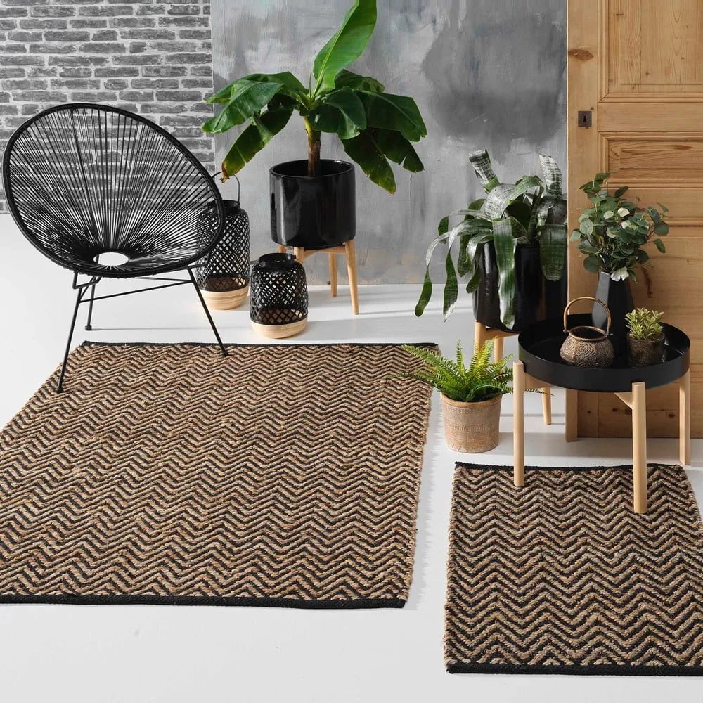 Fekete-natúr színű szőnyeg 120x170 cm Zigzag – douceur d'intérieur