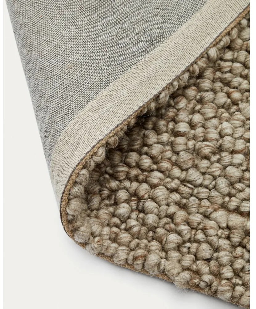Bézs gyapjú szőnyeg 200x300 cm Lubrin – Kave Home