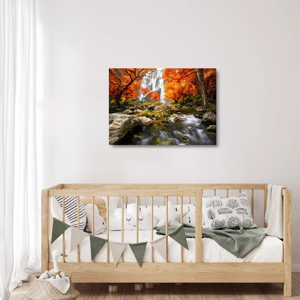Kép - vízesések a narancssárga erdőben (üvegen) (70x50 cm)