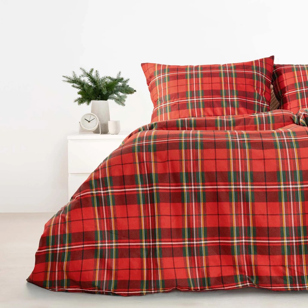 Goldea karácsonyi flanel ágyneműhuzat - piros kockás 240 x 220 és 2db 70 x 90 cm