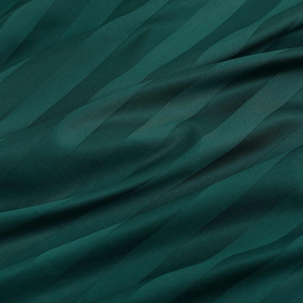 Goldea damaszt ágyneműhuzat - sötétzöld csíkos 200 x 200 és 2db 70 x 90 cm