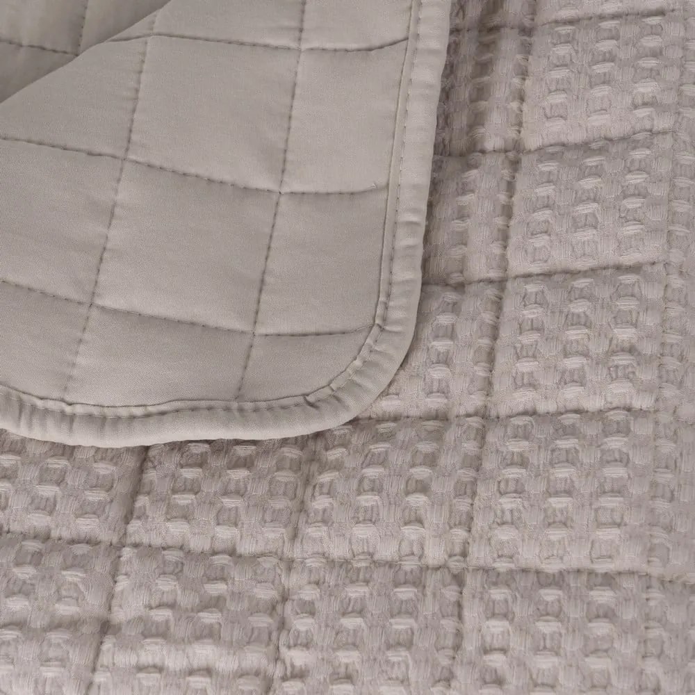 Bézs steppelt ágytakaró 180x260 cm – Ixia