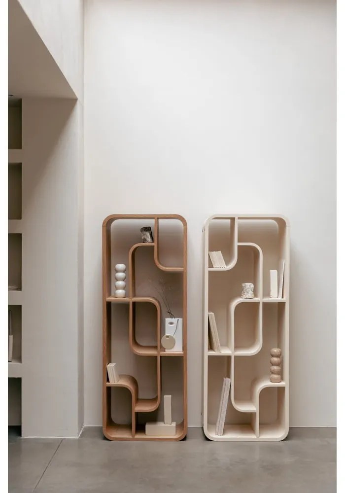 Krémszínű tölgyfa könyvespolc 60x160x35 cm Seven – Zuiver