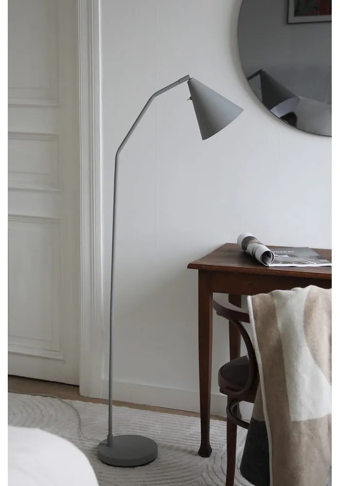 Szürke LED dimmelhető állólámpa fém búrával (magasság 144 cm) Funil – Markslöjd