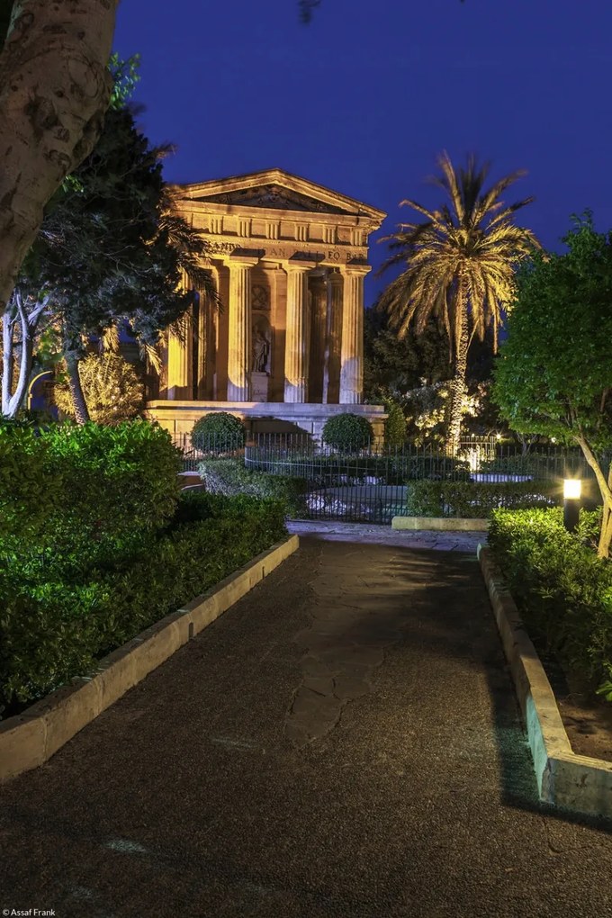 Poszter 20x30cm Barrakka felső kertje, Assaf Frank