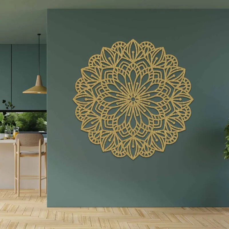 Fából készült mandala a falon virágesszencia | ESSENTIA