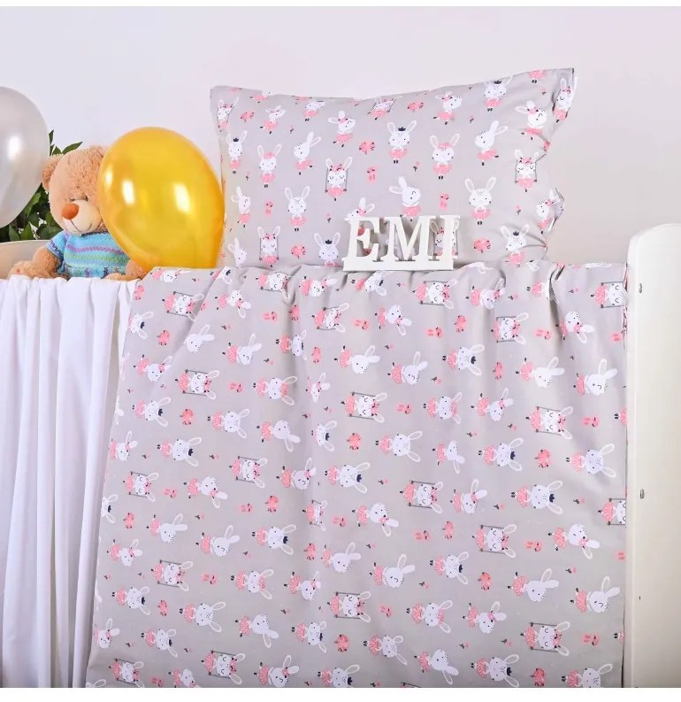 EMI Nyuszik gyermek pamut ágyneműhuzat, A standard egyszemélyes ágy szett tartalma: 1x 140x200 + 1x 70x90