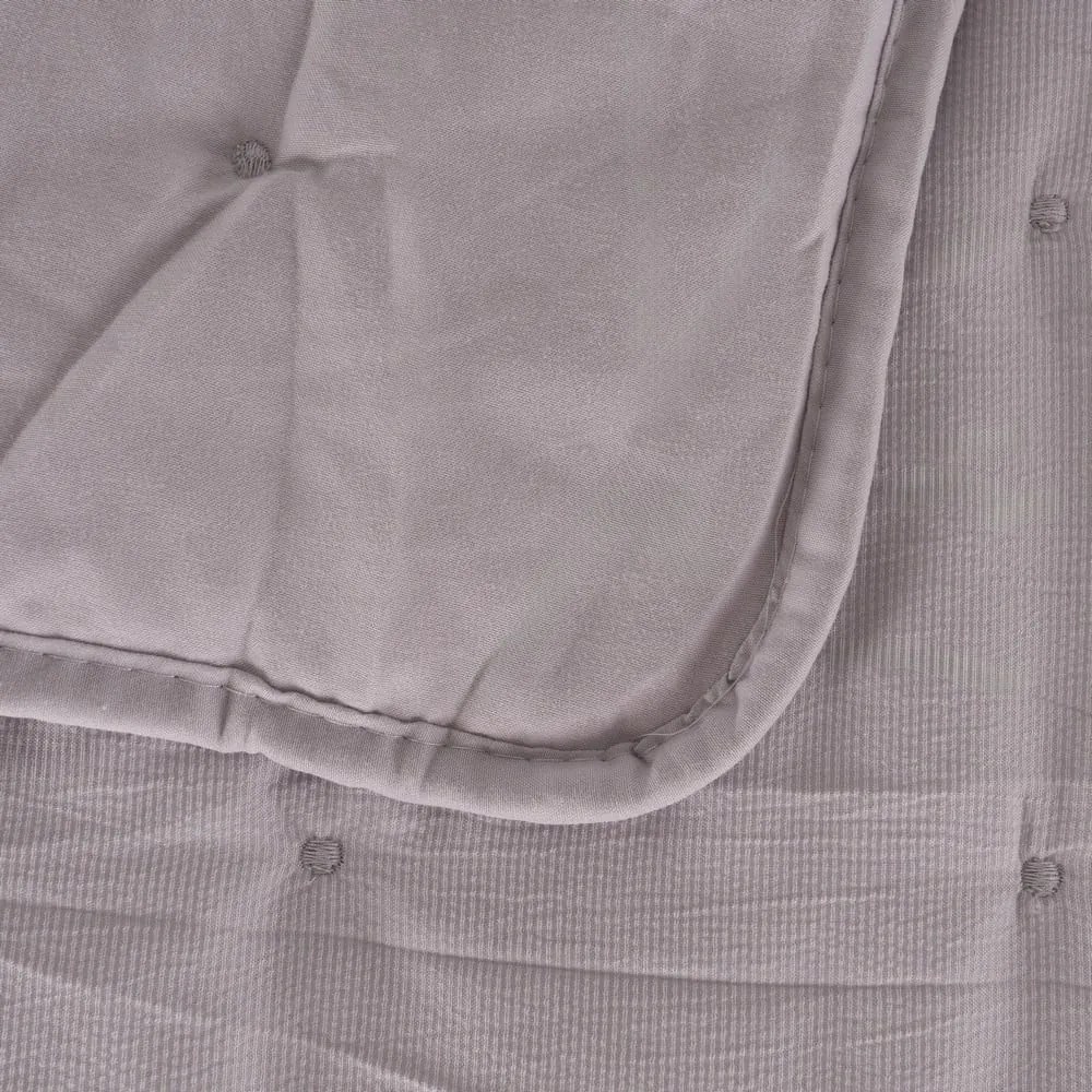 Szürke steppelt ágytakaró 180x260 cm – Ixia