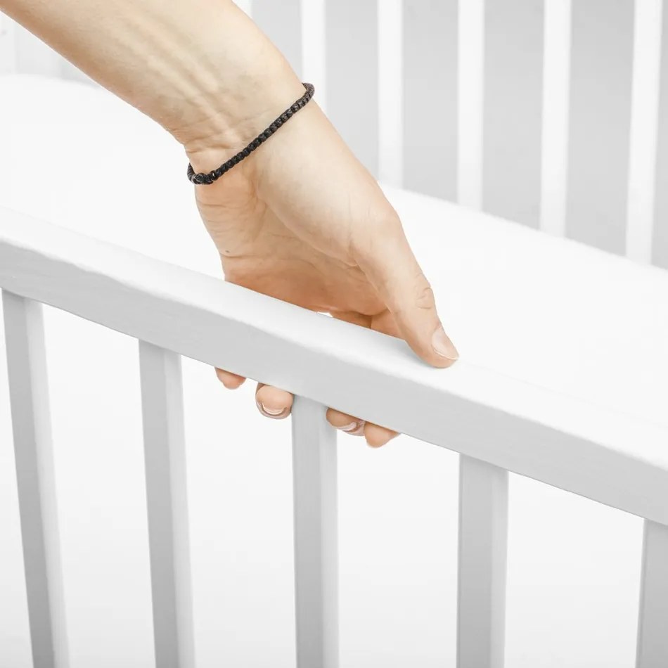 New Baby Lilly kihúzható kiságy oldallapokkal és fiókkal, fehér