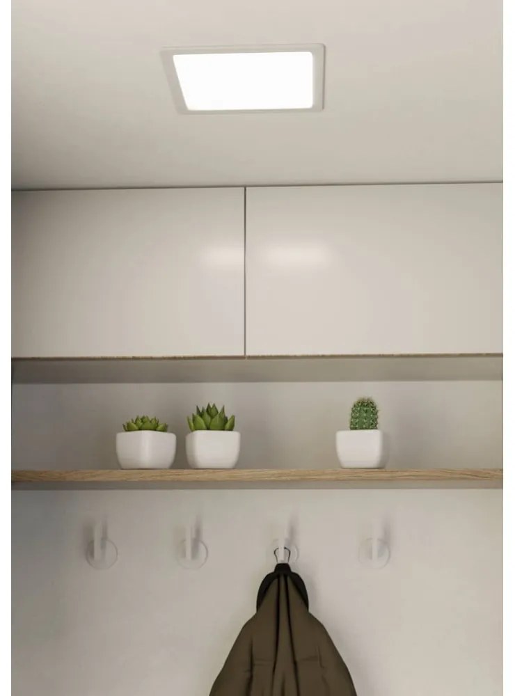 Fehér LED süllyesztett mennyezeti lámpa 22x22 cm FUEVA 5 – EGLO