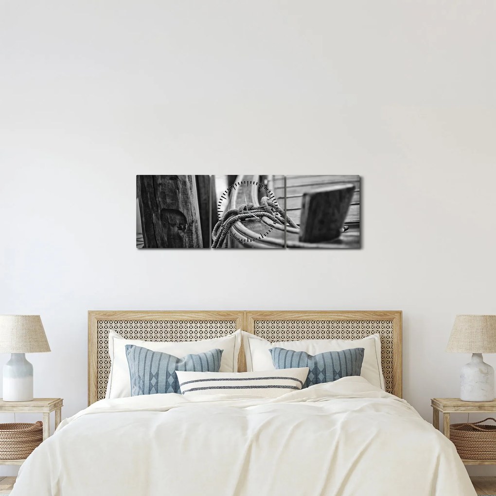 Kép - Egy kikötött hajó (órával) (90x30 cm)