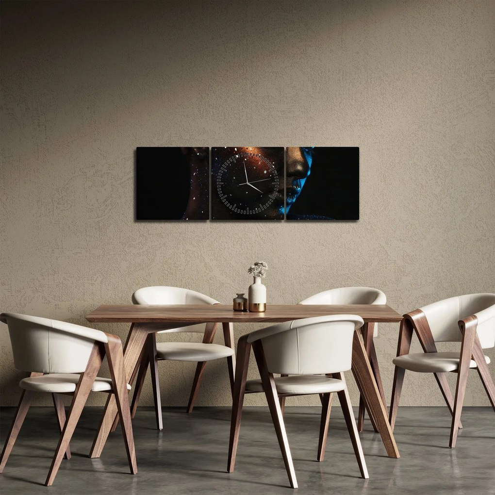 Csillogó nő képe (órával) (90x30 cm)