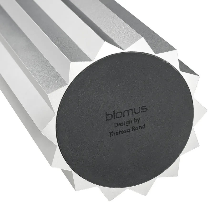 Ezüstszínű-zsályaszínű dimmelhető asztali lámpa textil búrával (magasság 36 cm) Taite – Blomus