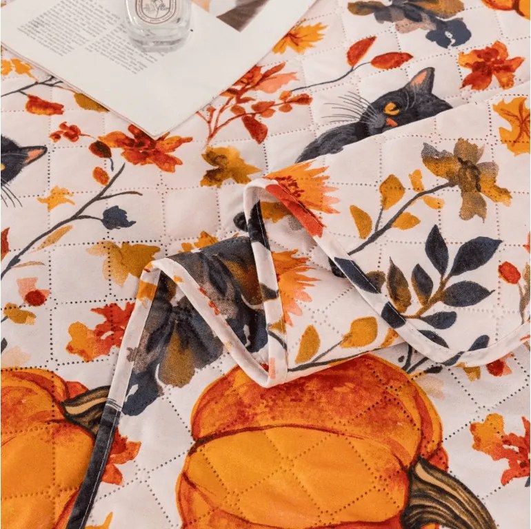 Ágytakaró CATS AND PUMPKINS, színes Méret: 220 x 240 cm