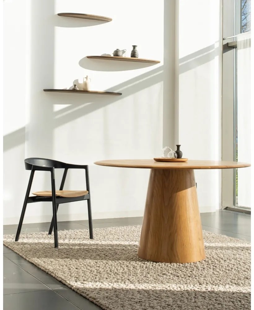 Natúr színű tölgyfa kerek étkezőasztal ø 126 cm Mushroom – Gazzda