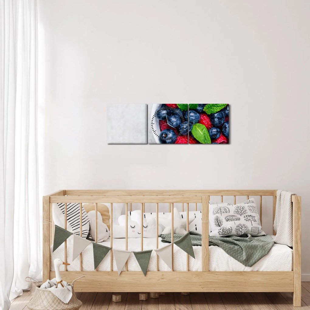 Kép - tál erdei gyümölccsel (órával) (90x30 cm)