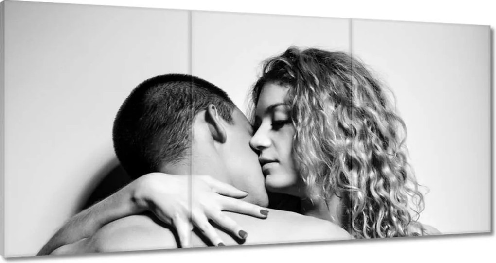 Festmények 120x60 Szerelmes ölelés Szereti